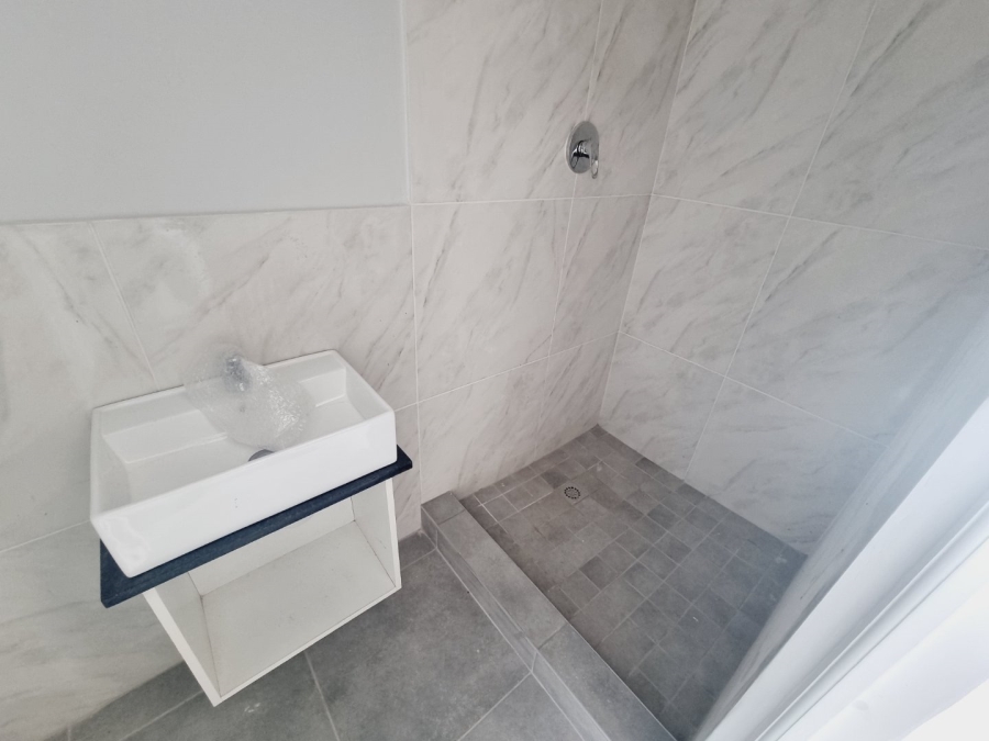 4 Bedroom Property for Sale in Sandown Western Cape